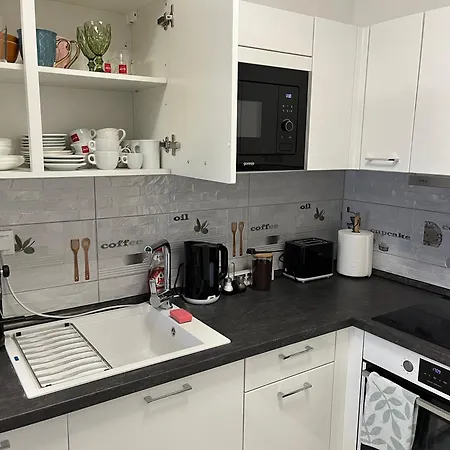 Zoeld Terasz Apartmán *